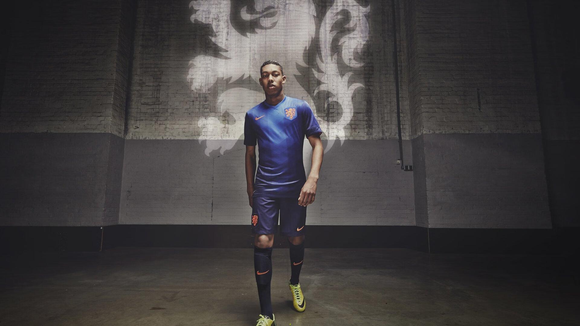 德约科维奇再创历史 温网夺冠追平传奇纪录