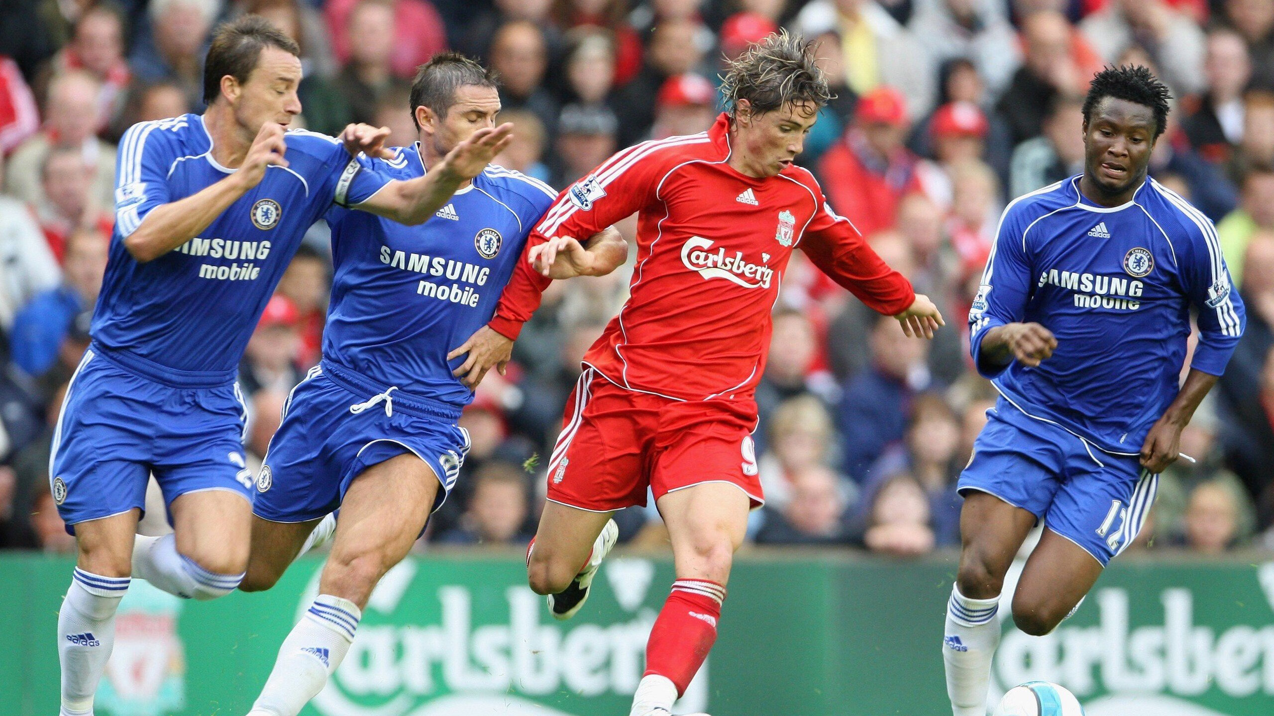 国羽再创辉煌！中国队包揽羽毛球亚锦赛三金，新生代小将闪耀赛场